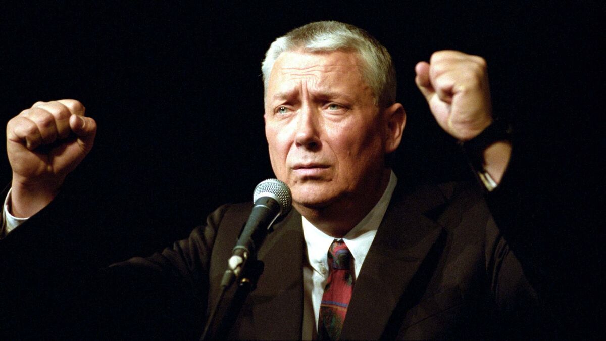Wojciech Młynarski poeta i bard - wspomnienia o ikonie polskiej sceny w 